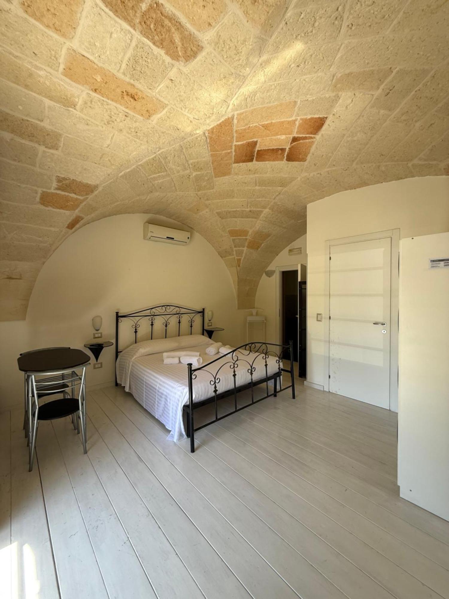 Bed & Breakfast Dimora 69